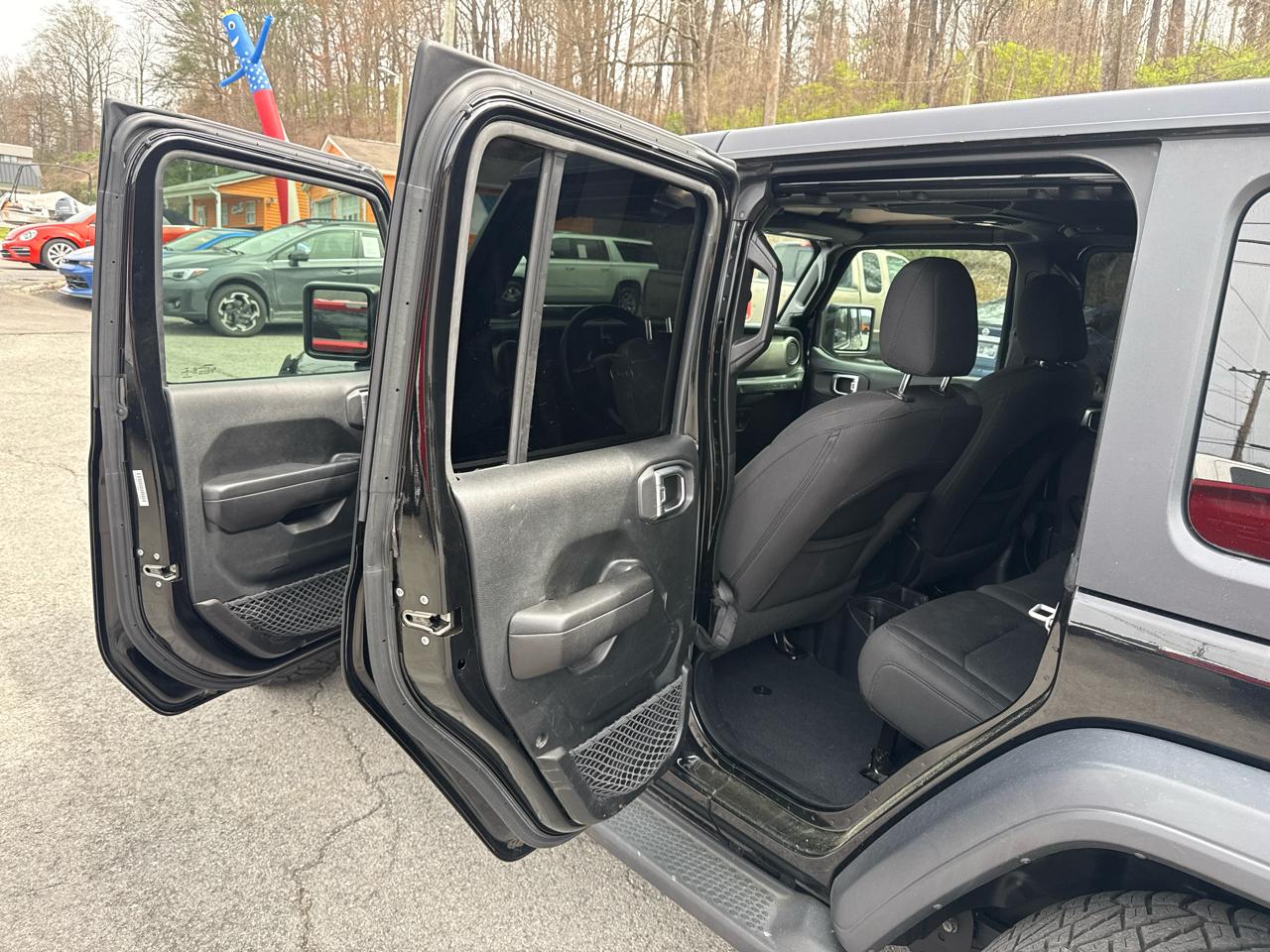 Jeep Wrangler Unlimited Sport 2018