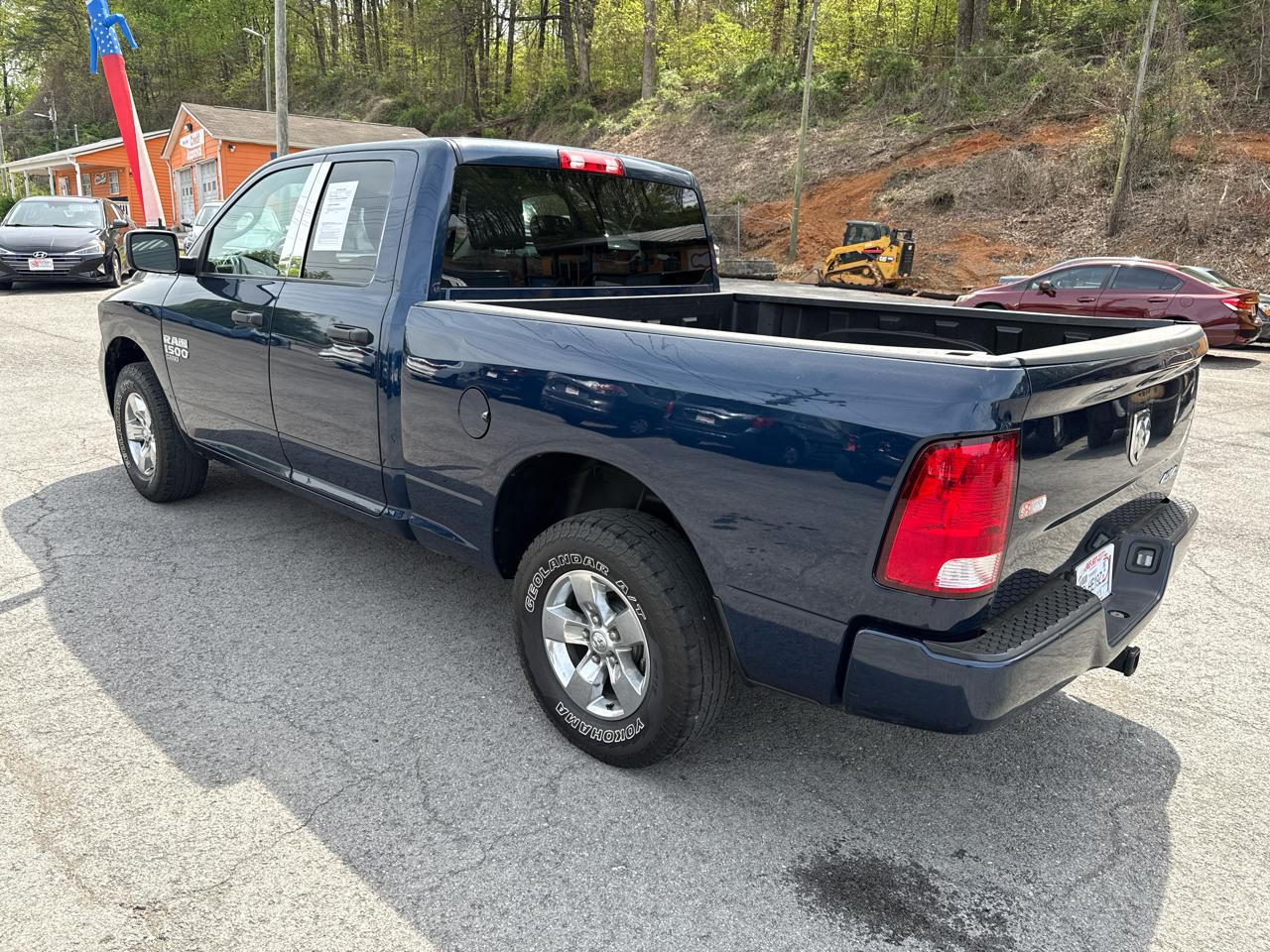 RAM 1500 Classic Tradesman Quad Cab 4WD 2019