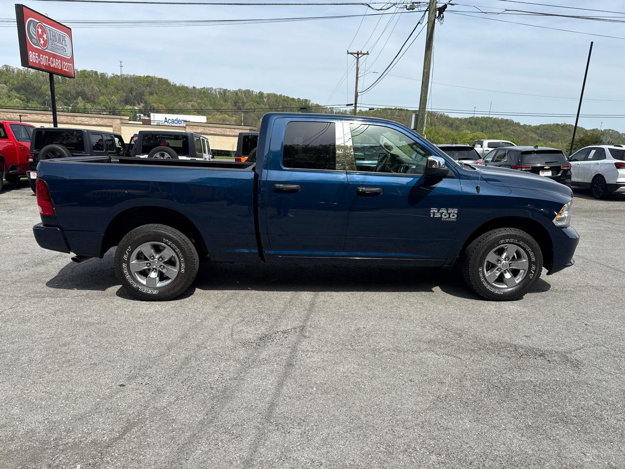 RAM 1500 Classic Tradesman Quad Cab 4WD 2019