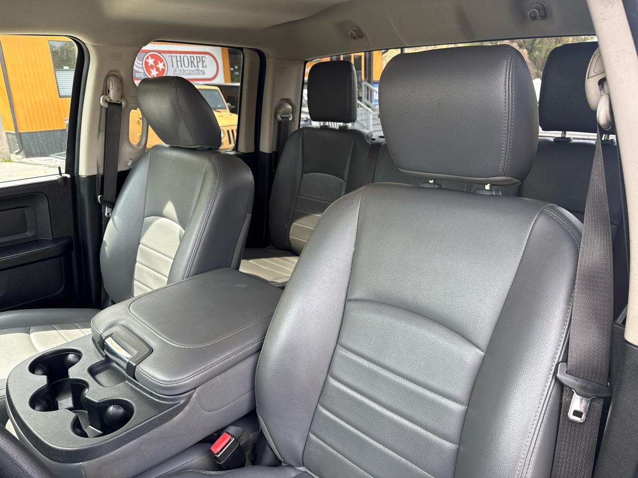 RAM 1500 Classic Tradesman Quad Cab 4WD 2019