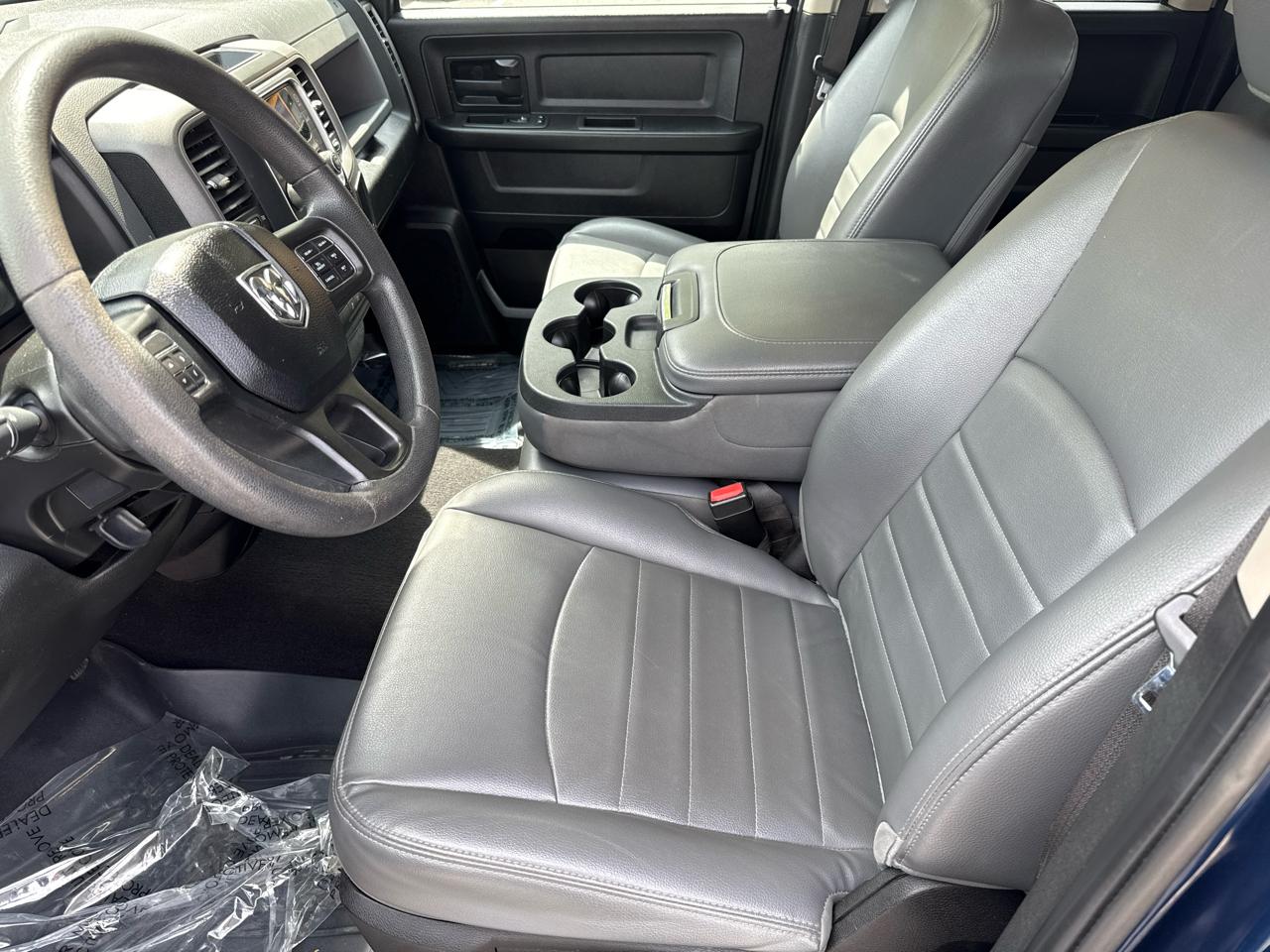 RAM 1500 Classic Tradesman Quad Cab 4WD 2019
