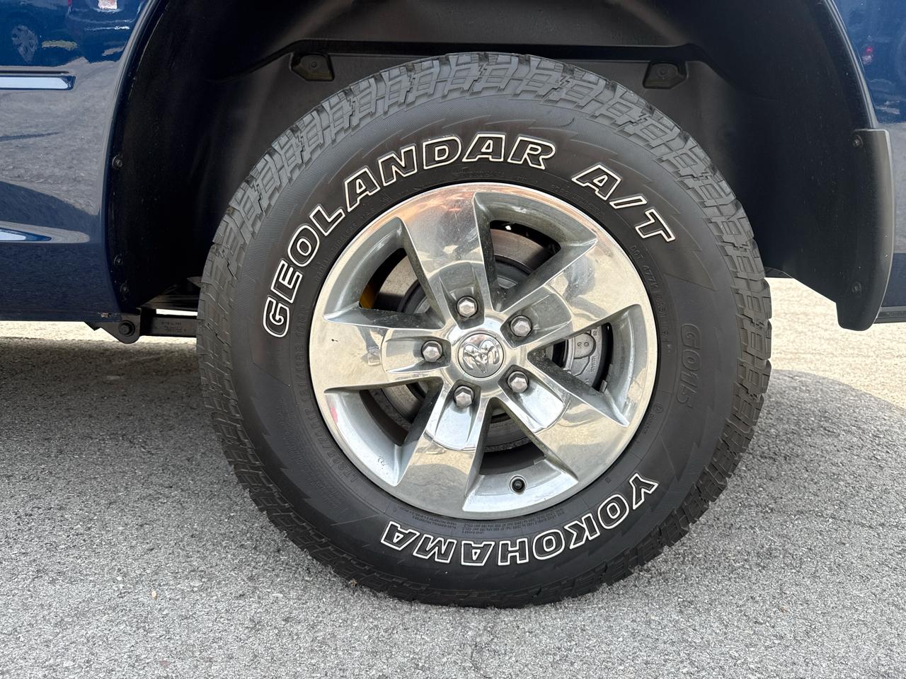 RAM 1500 Classic Tradesman Quad Cab 4WD 2019