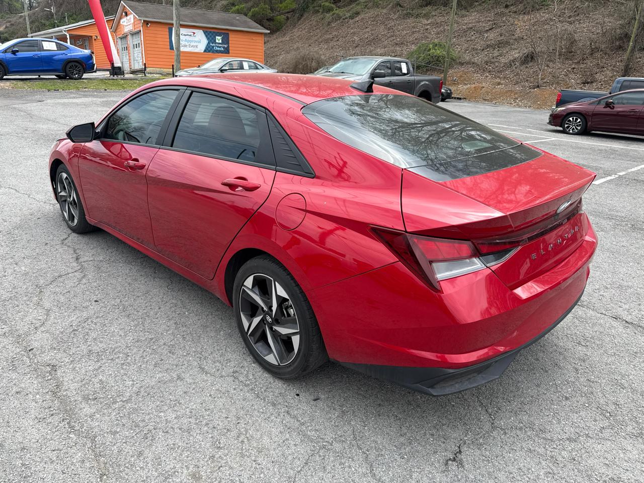 Hyundai Elantra SEL 2023