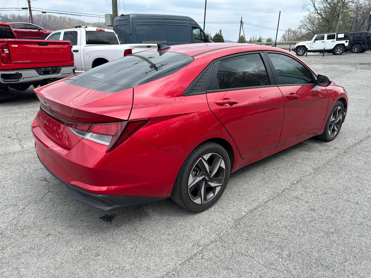 Hyundai Elantra SEL 2023