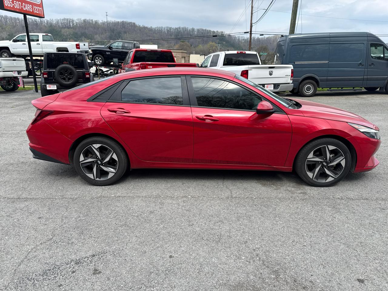 Hyundai Elantra SEL 2023