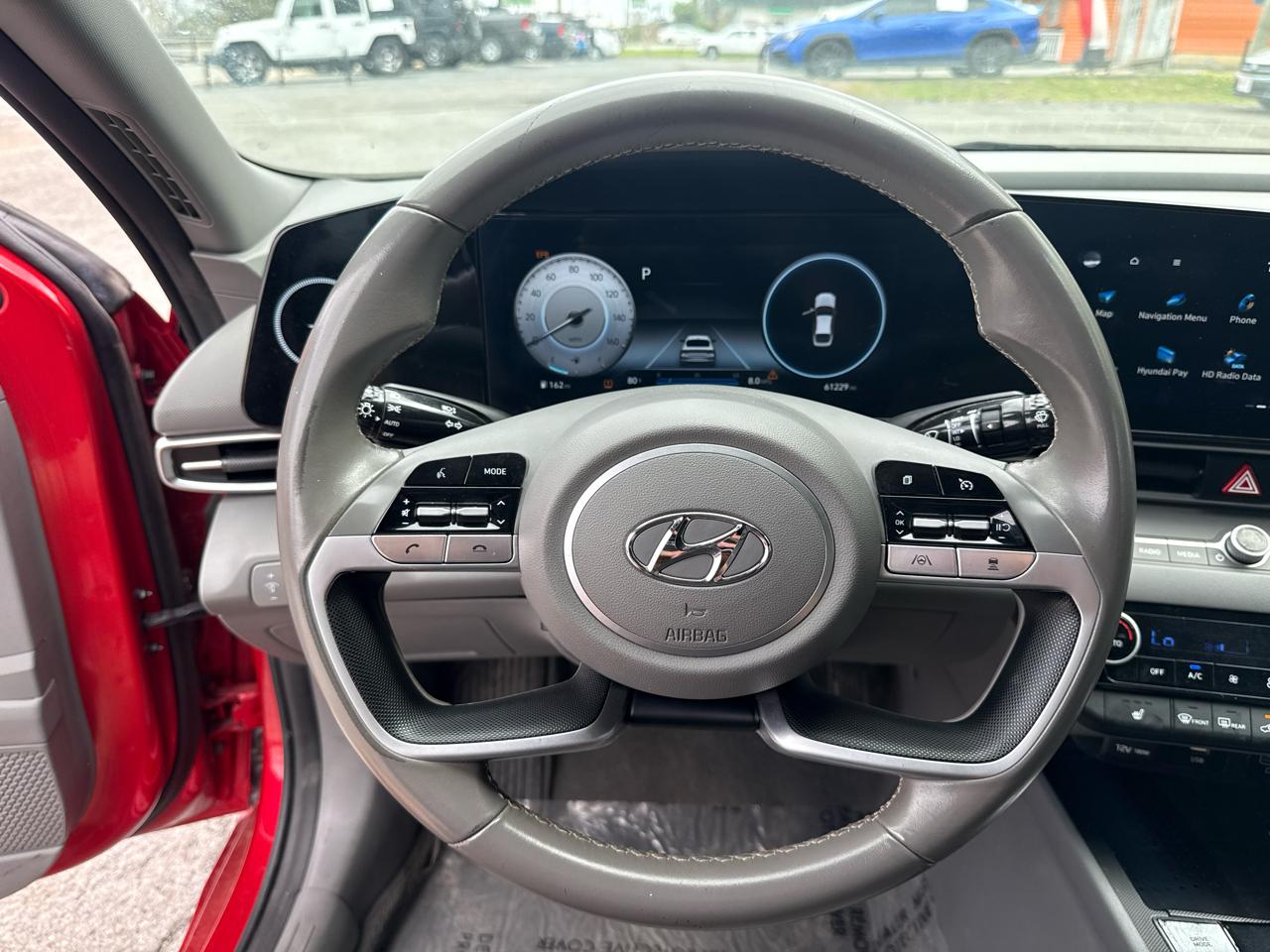 Hyundai Elantra SEL 2023