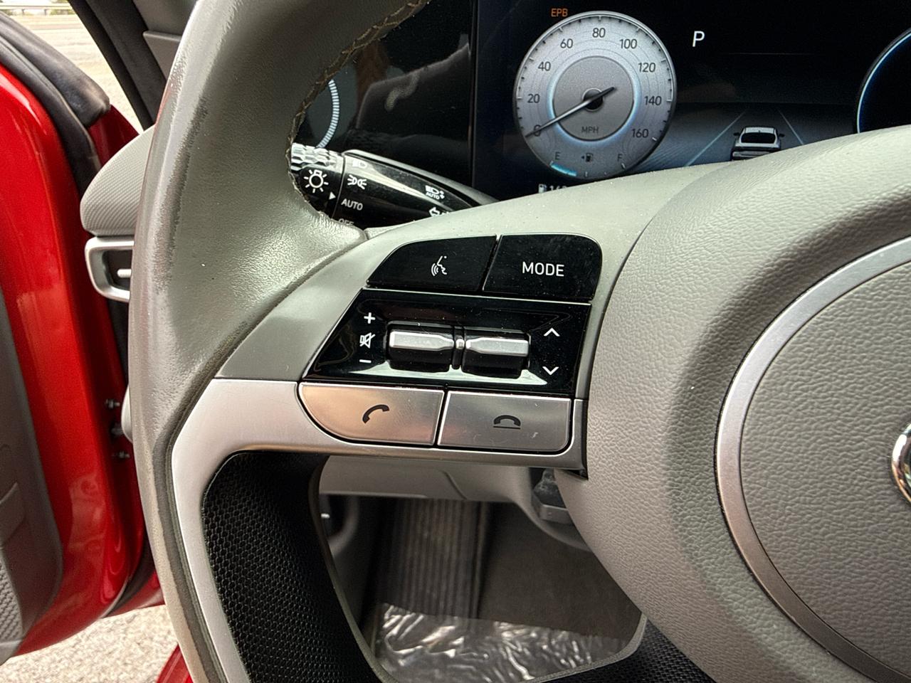 Hyundai Elantra SEL 2023