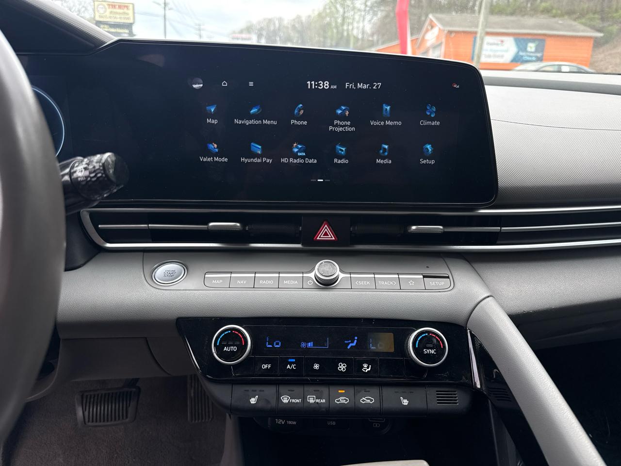 Hyundai Elantra SEL 2023