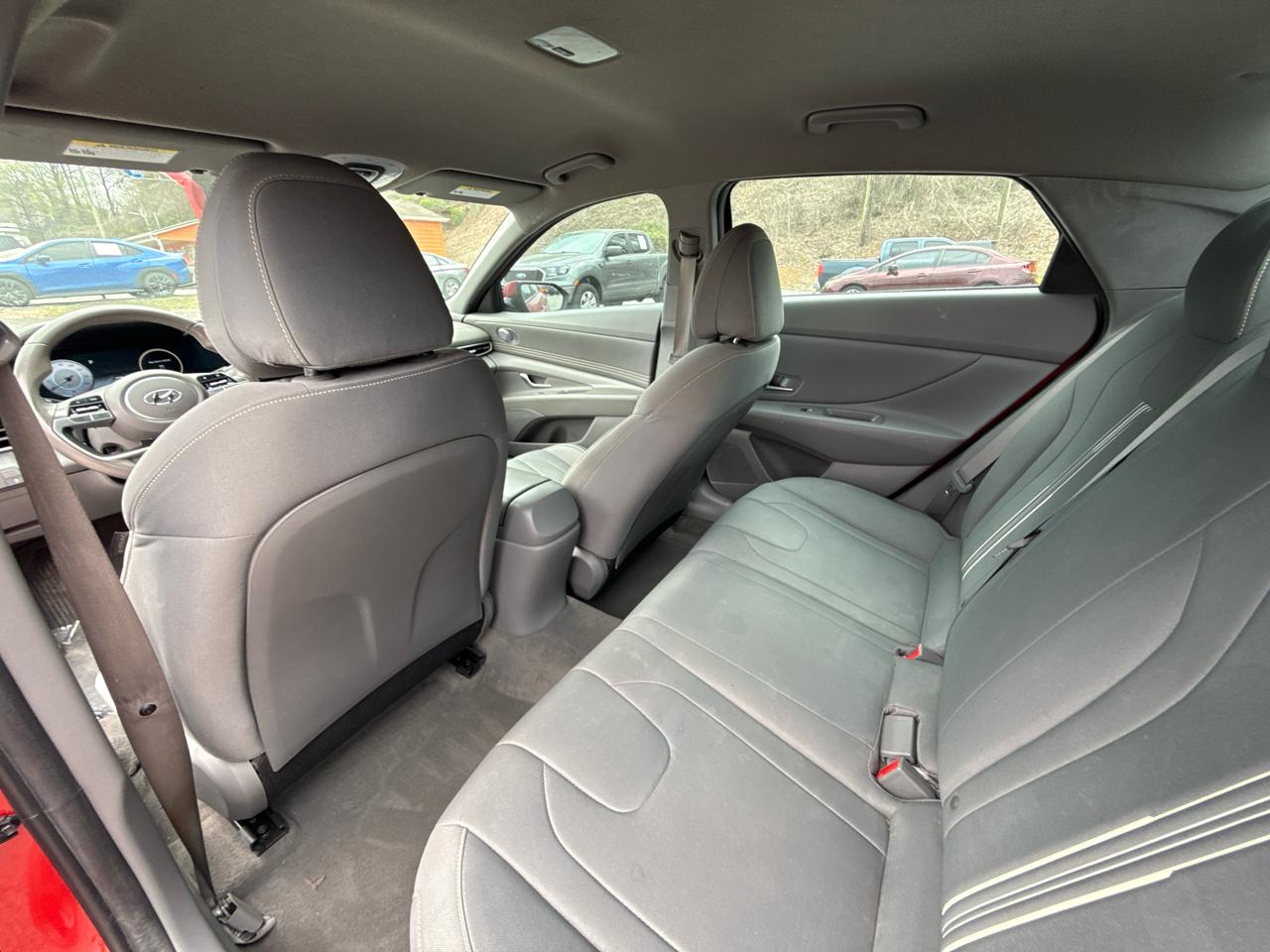 Hyundai Elantra SEL 2023