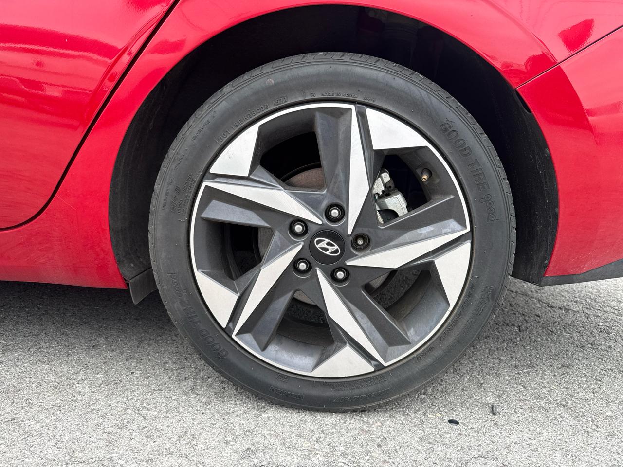 Hyundai Elantra SEL 2023