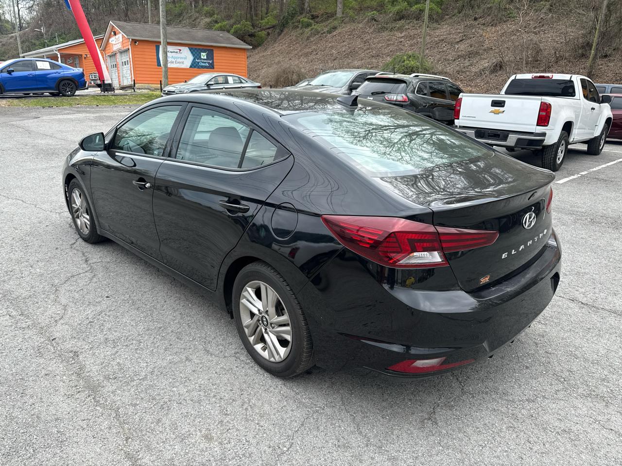 Hyundai Elantra Limited 2020