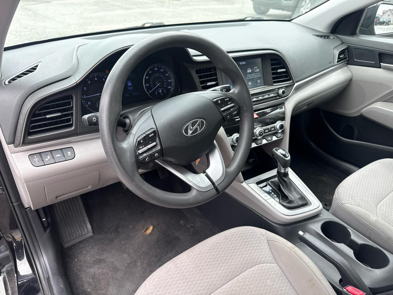 Hyundai Elantra Limited 2020