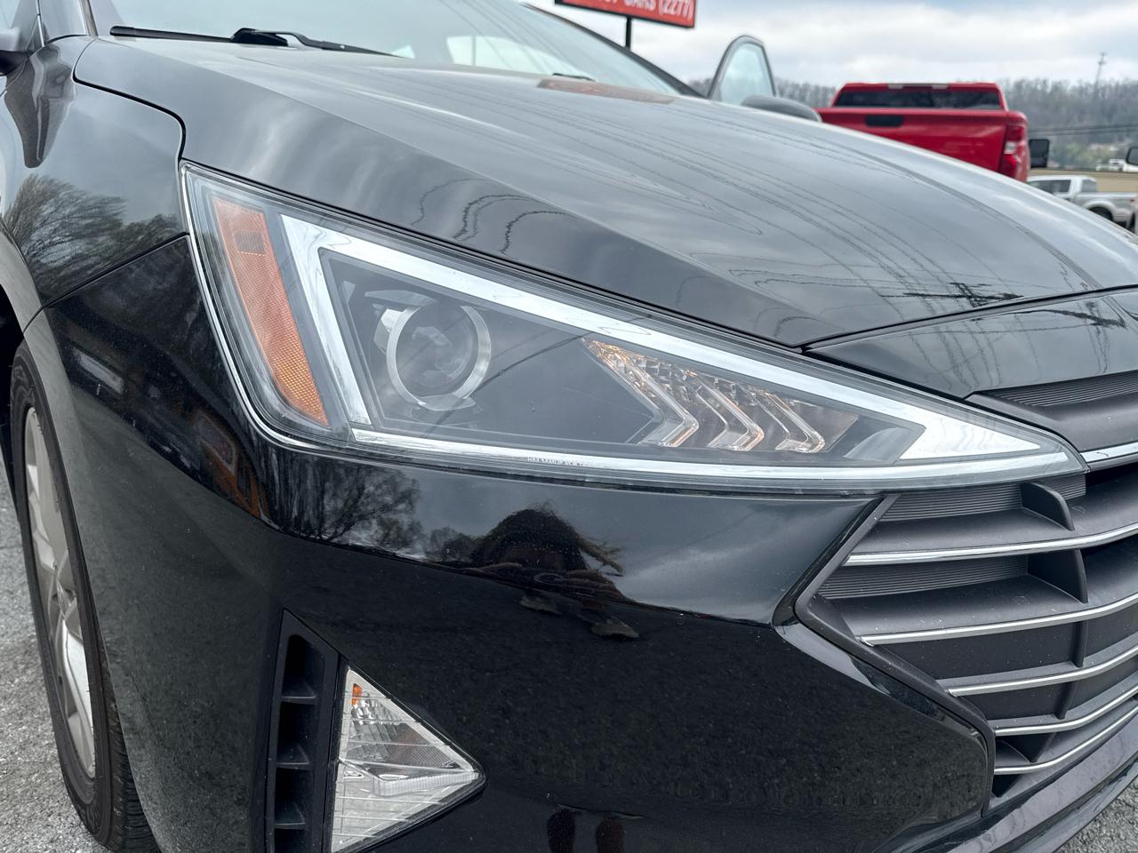 Hyundai Elantra Limited 2020