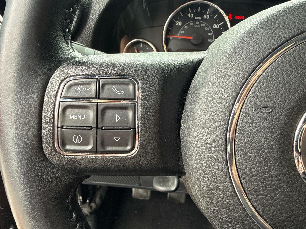 Jeep Wrangler Unlimited Sahara 4WD 2017