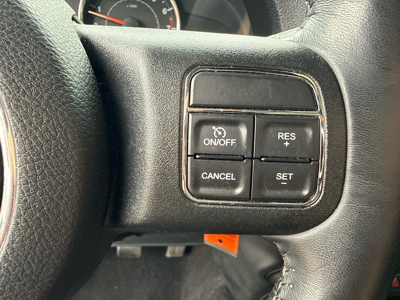 Jeep Wrangler Unlimited Sahara 4WD 2017