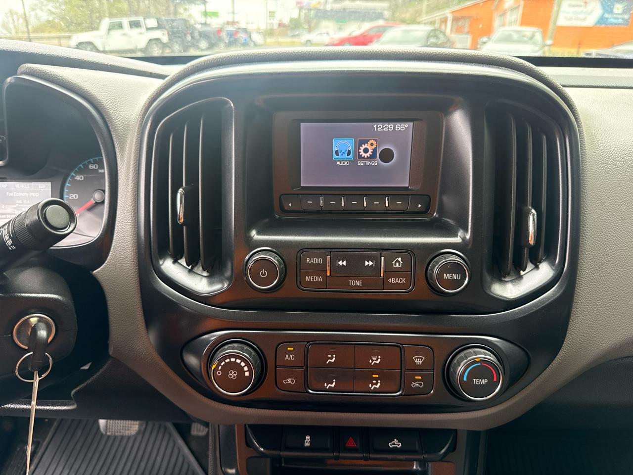 Chevrolet Colorado WT Ext. Cab 2WD 2015