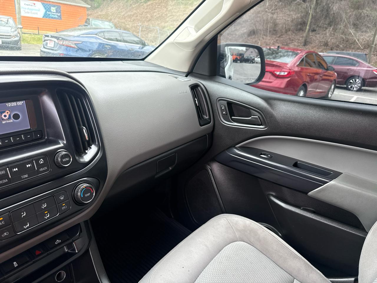 Chevrolet Colorado WT Ext. Cab 2WD 2015