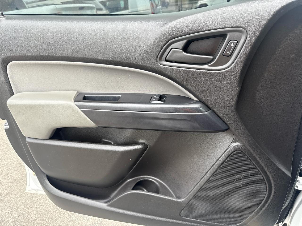 Chevrolet Colorado WT Ext. Cab 2WD 2015