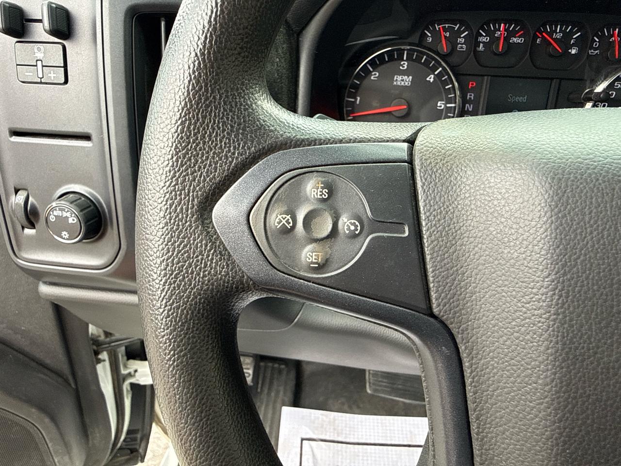 Chevrolet Silverado 2500HD Work Truck Crew Cab 2WD 2017