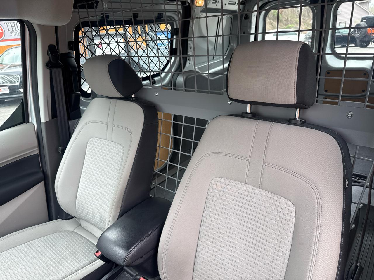 Ford Transit Connect Cargo Van XLT LWB w/Rear Liftgate 2020