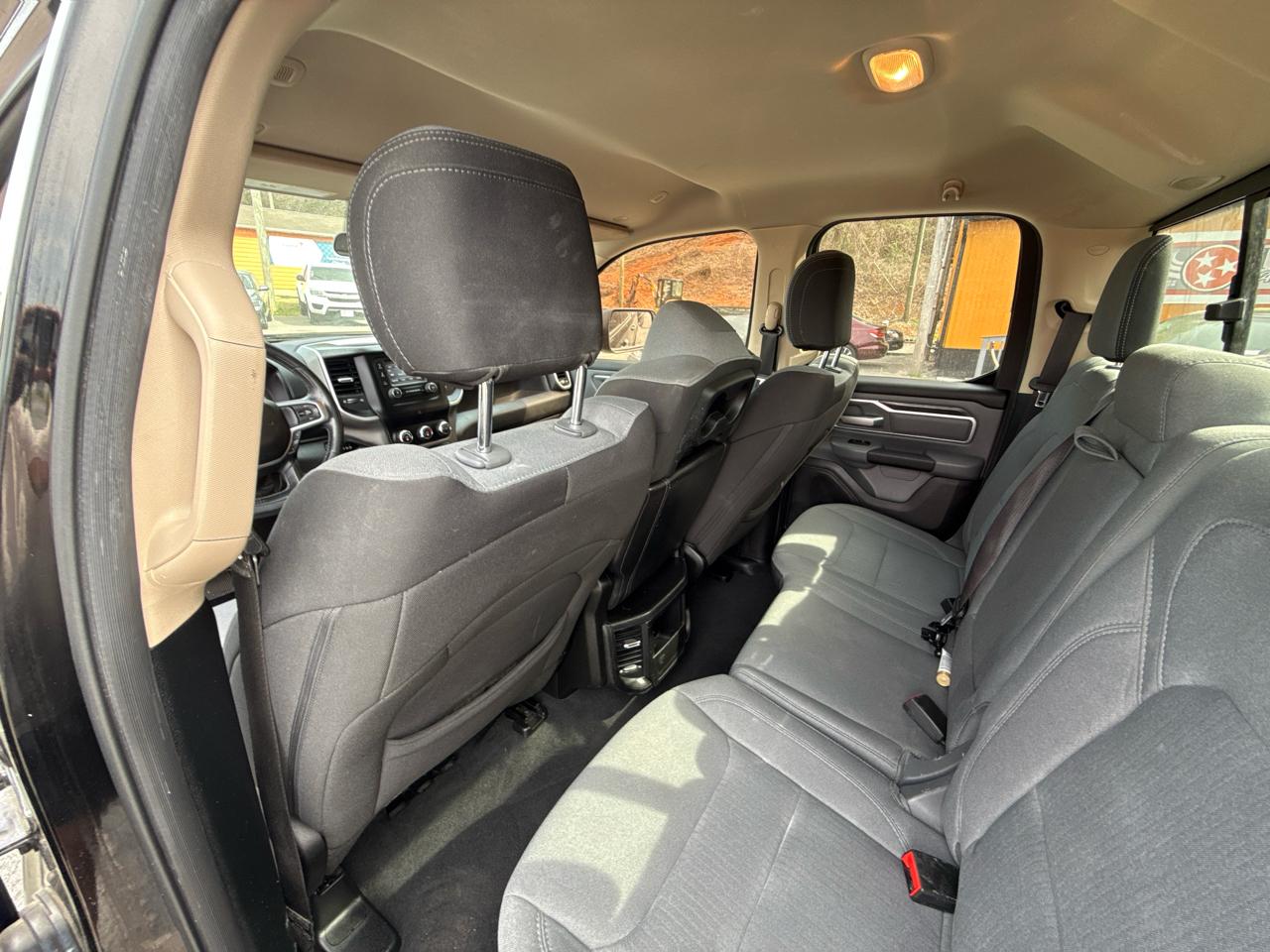 RAM 1500 Big Horn Quad Cab 2WD 2019
