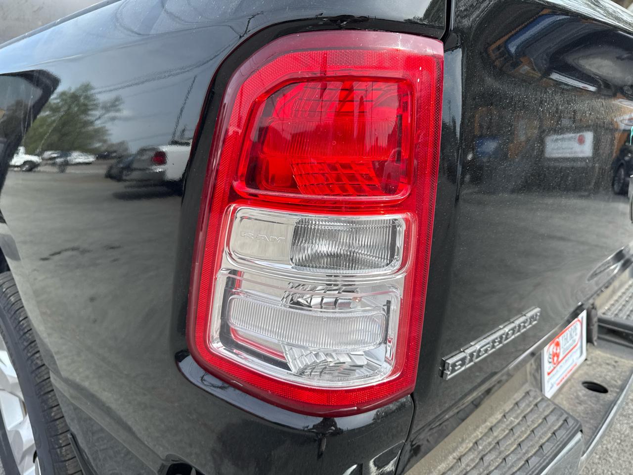 RAM 1500 Big Horn Quad Cab 2WD 2019