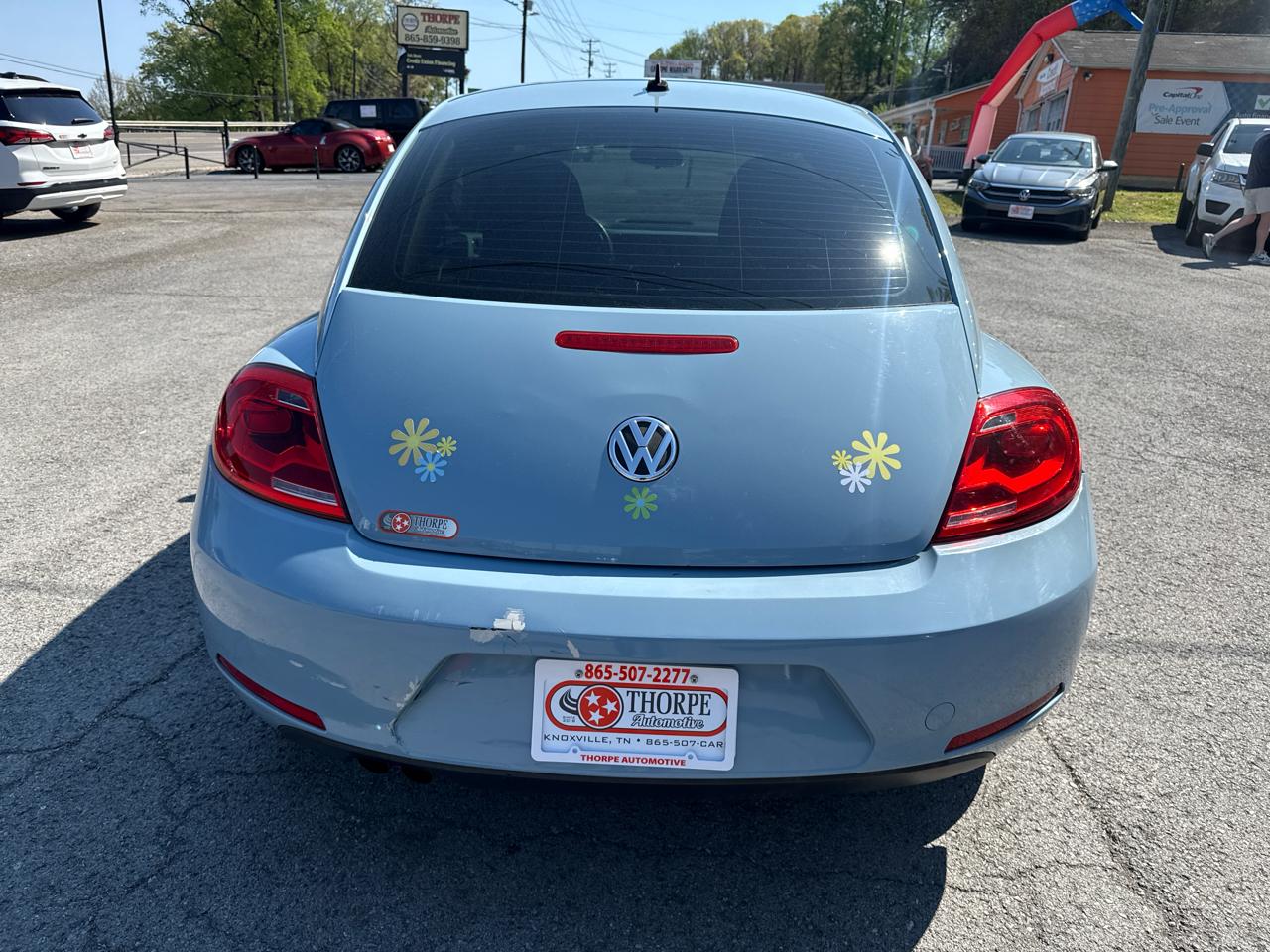 Volkswagen Beetle Base 2012