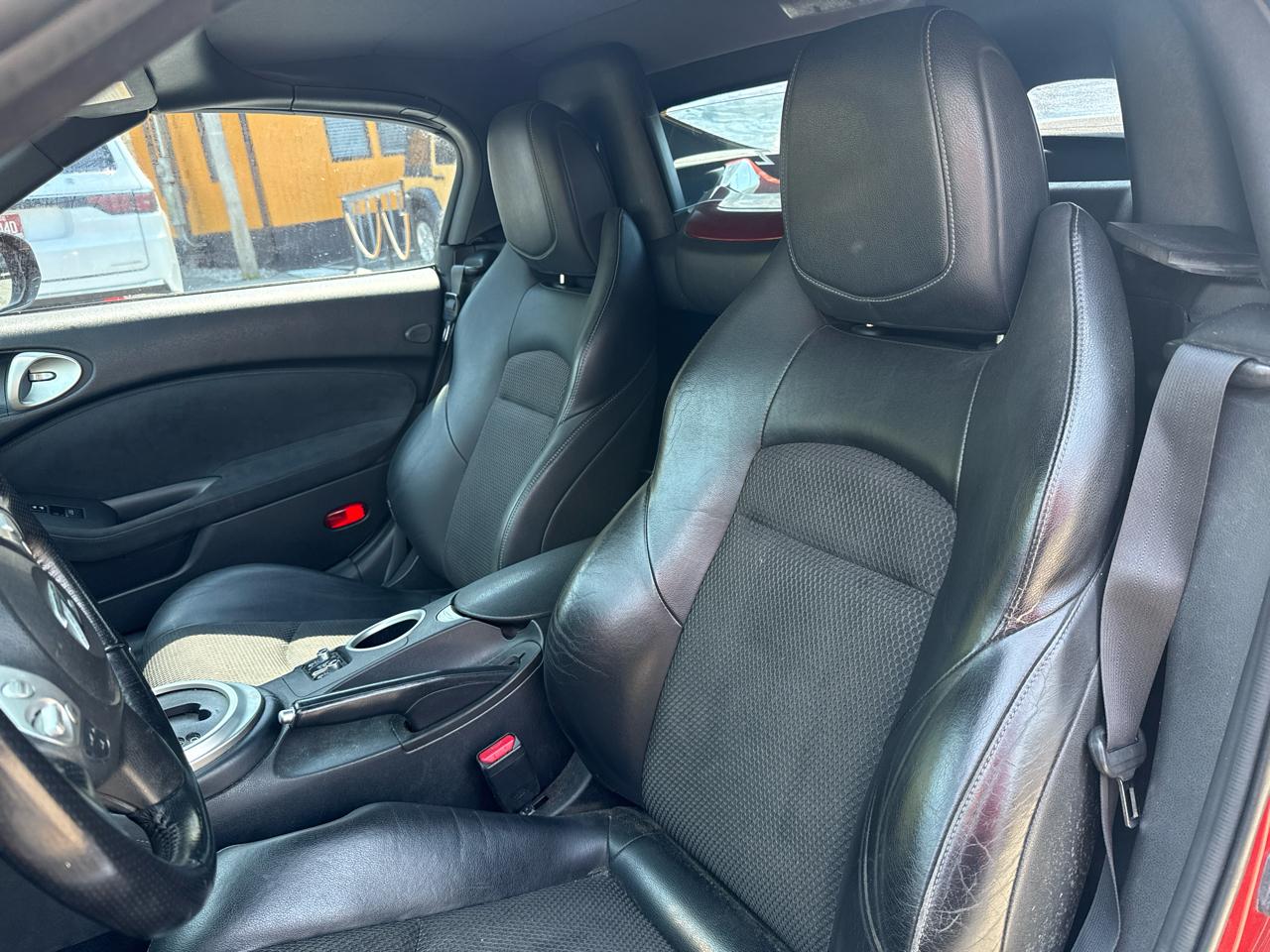 Nissan Z 370Z Touring Roadster 2013