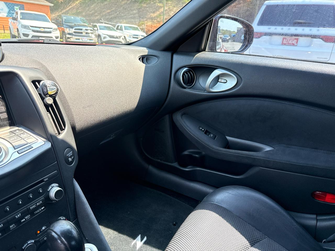 Nissan Z 370Z Touring Roadster 2013