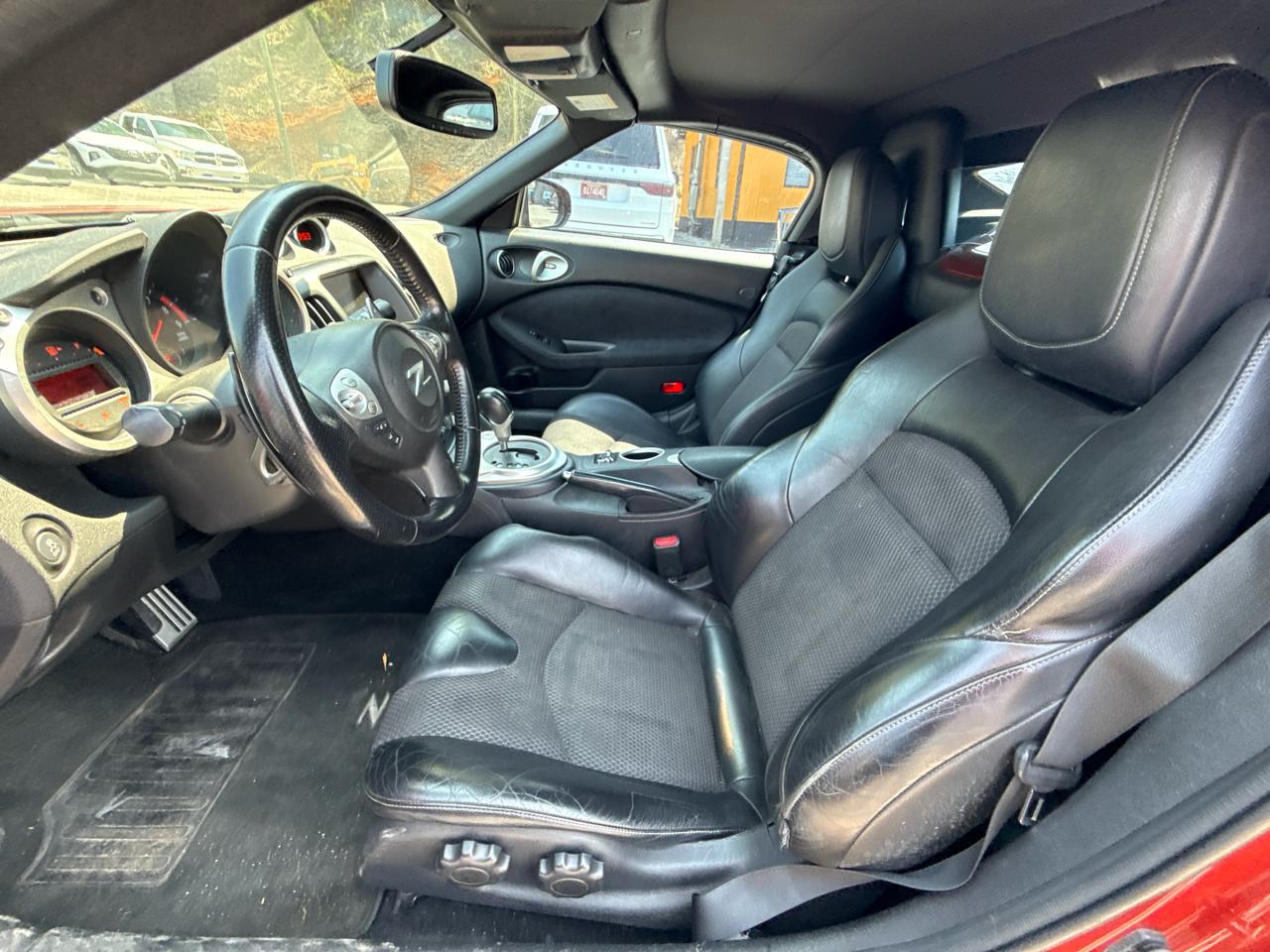 Nissan Z 370Z Touring Roadster 2013