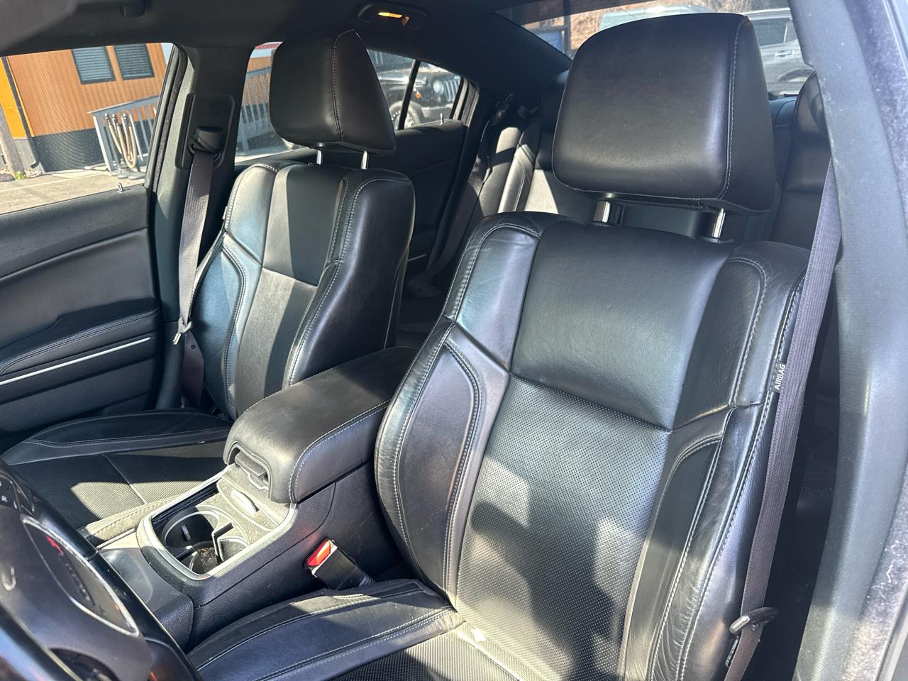 Dodge Charger SXT 2019