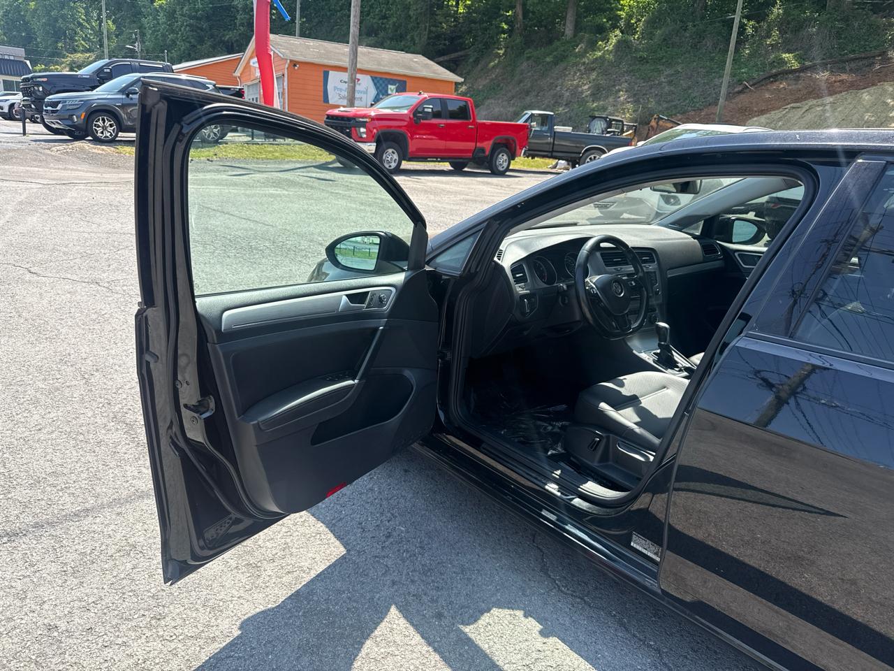 Volkswagen Golf TSI SE 6A 2016