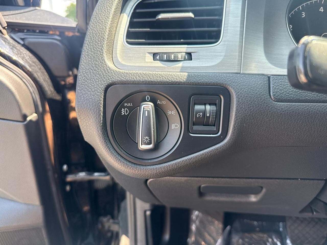 Volkswagen Golf TSI SE 6A 2016