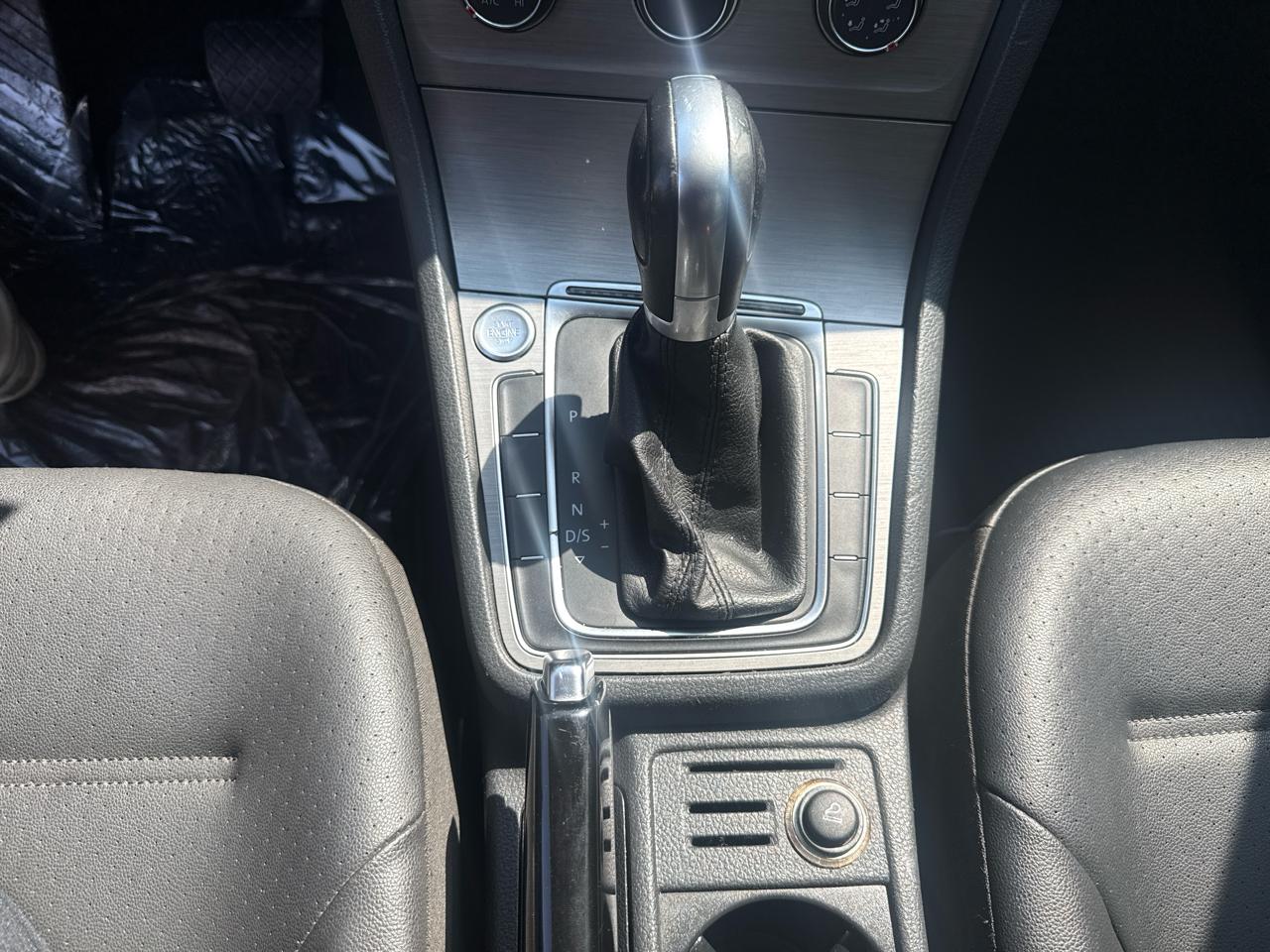 Volkswagen Golf TSI SE 6A 2016