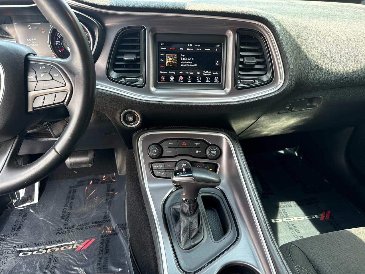 Dodge Challenger SXT 2019