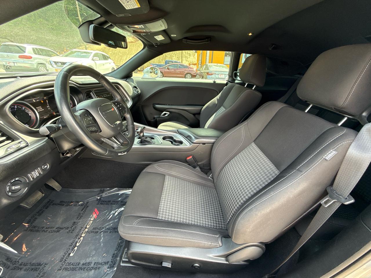 Dodge Challenger SXT 2019