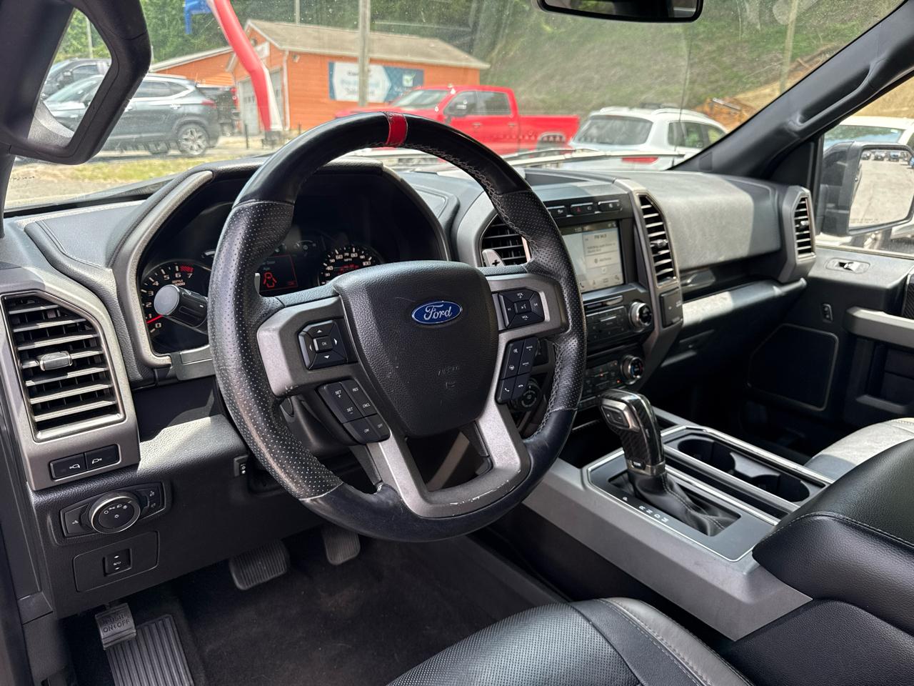 Ford F-150 Raptor SuperCrew 4WD 2018