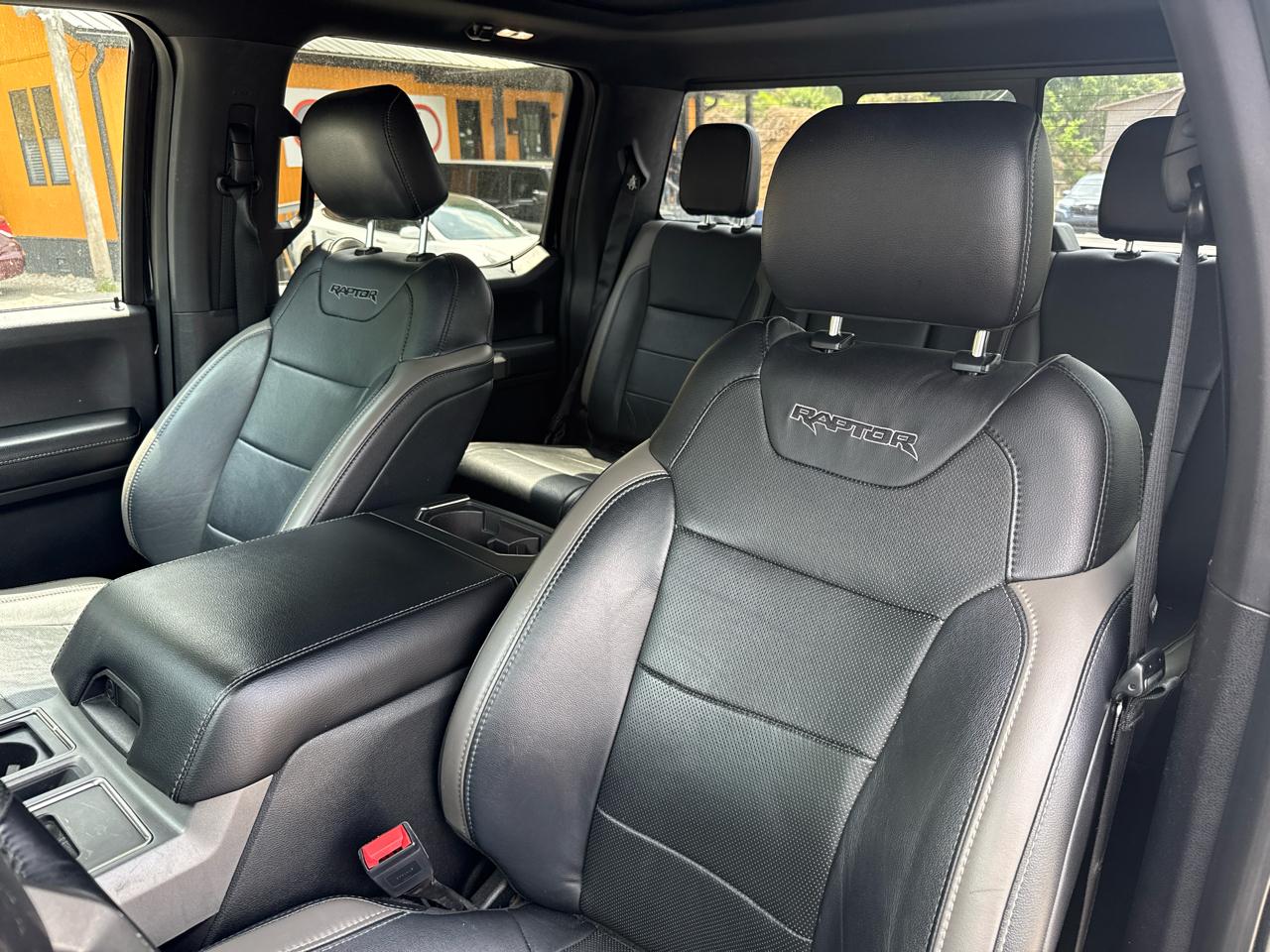 Ford F-150 Raptor SuperCrew 4WD 2018