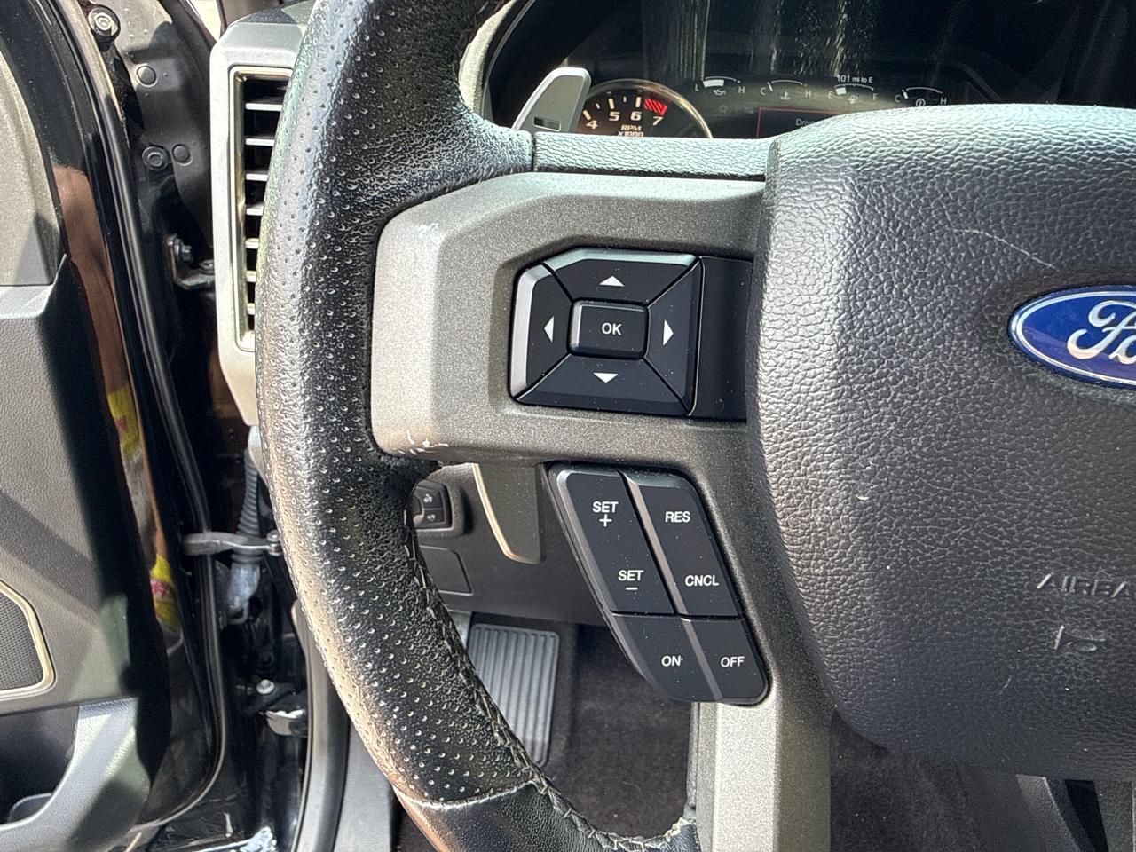 Ford F-150 Raptor SuperCrew 4WD 2018