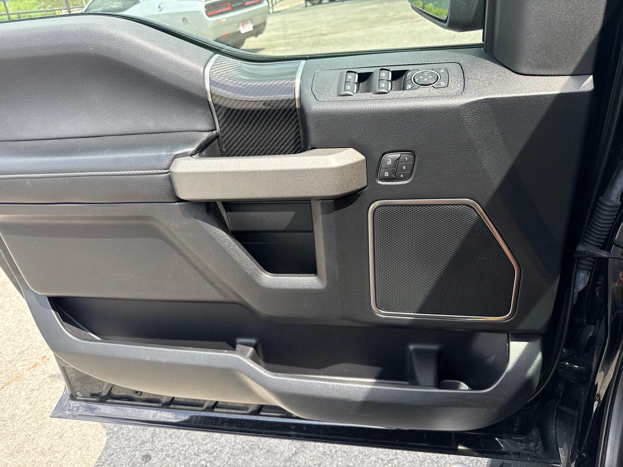 Ford F-150 Raptor SuperCrew 4WD 2018