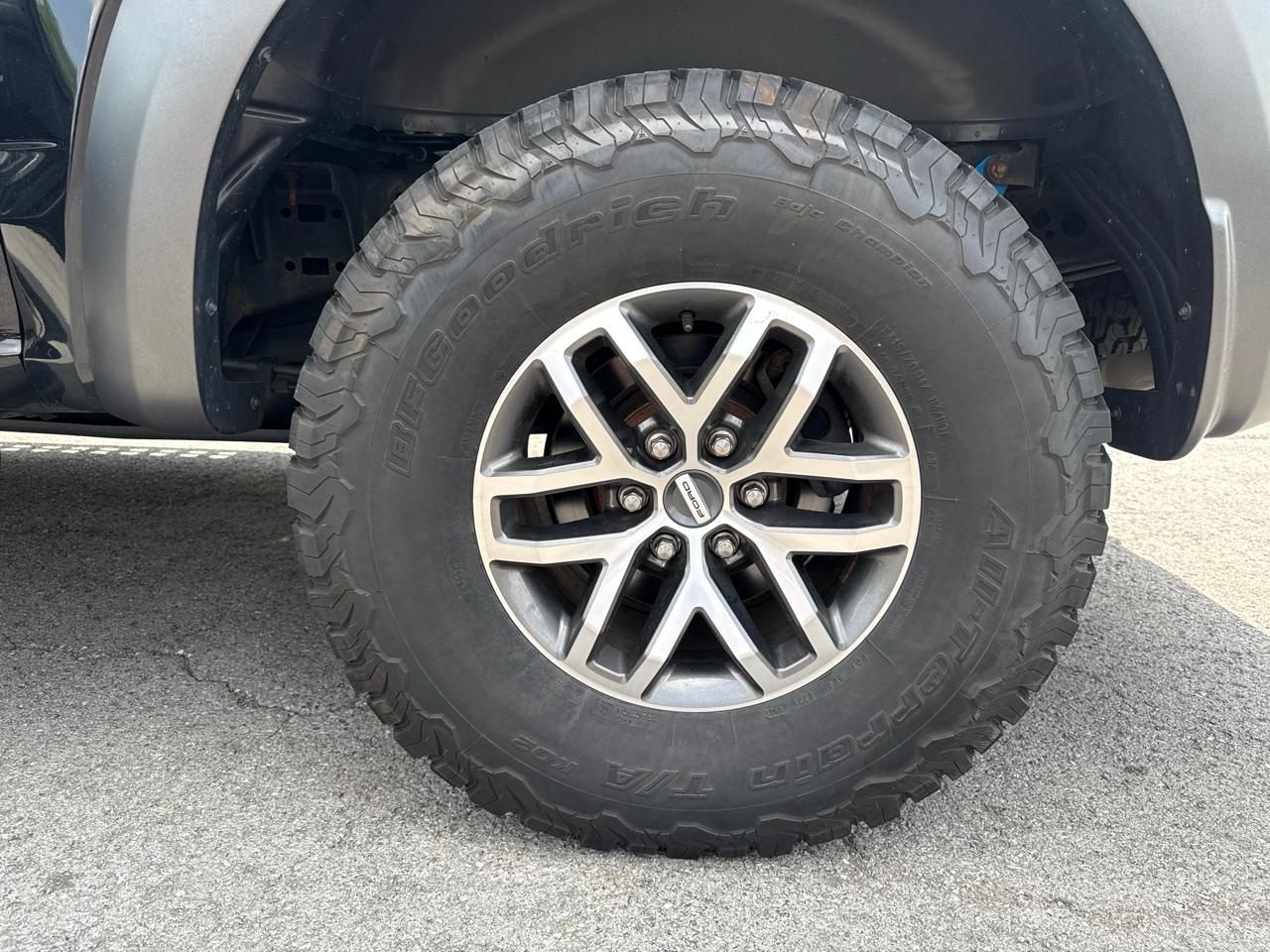 Ford F-150 Raptor SuperCrew 4WD 2018