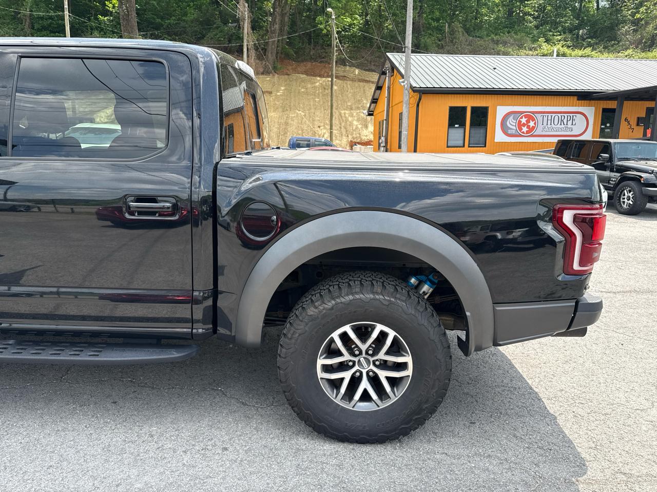 Ford F-150 Raptor SuperCrew 4WD 2018