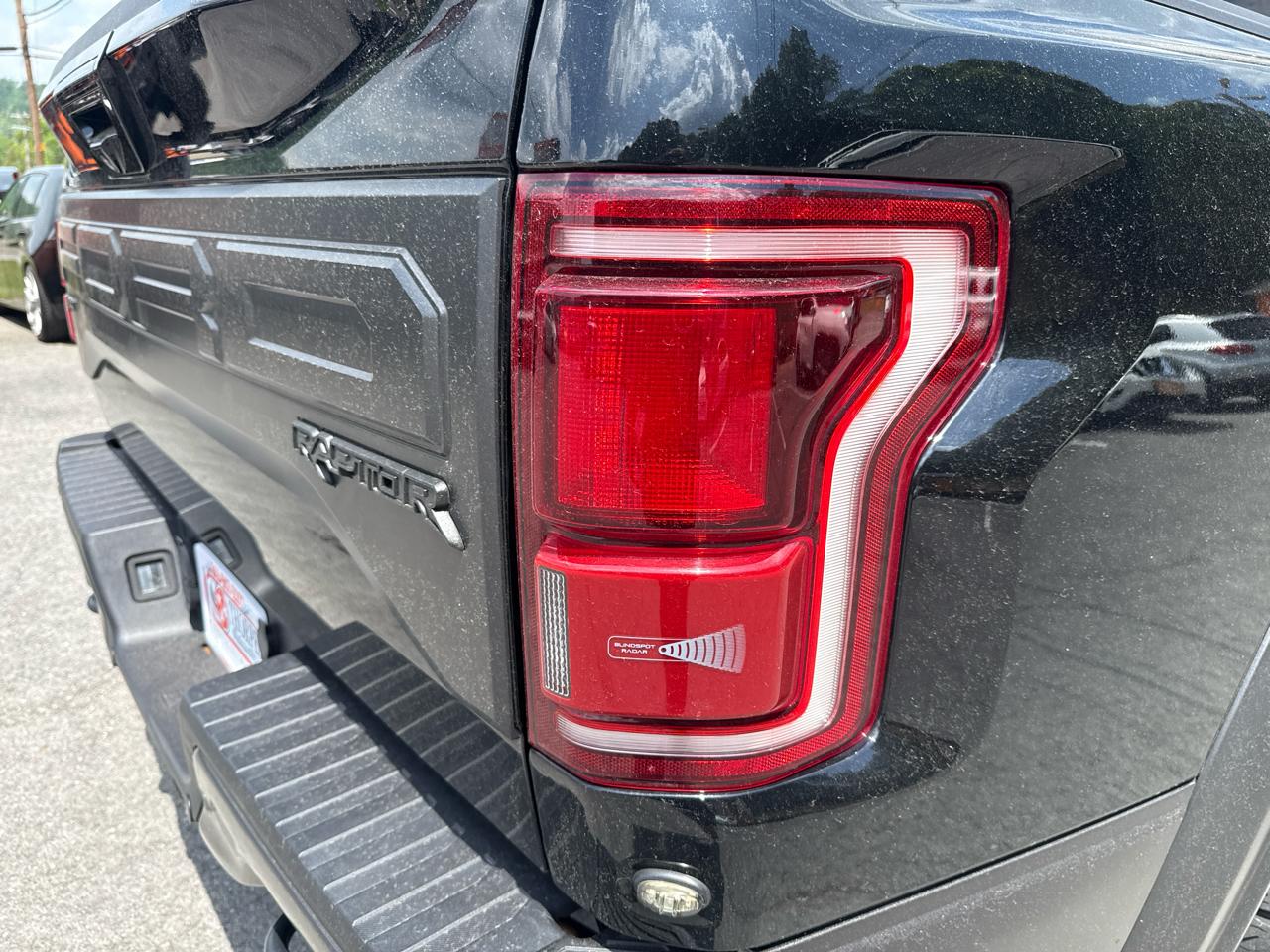 Ford F-150 Raptor SuperCrew 4WD 2018