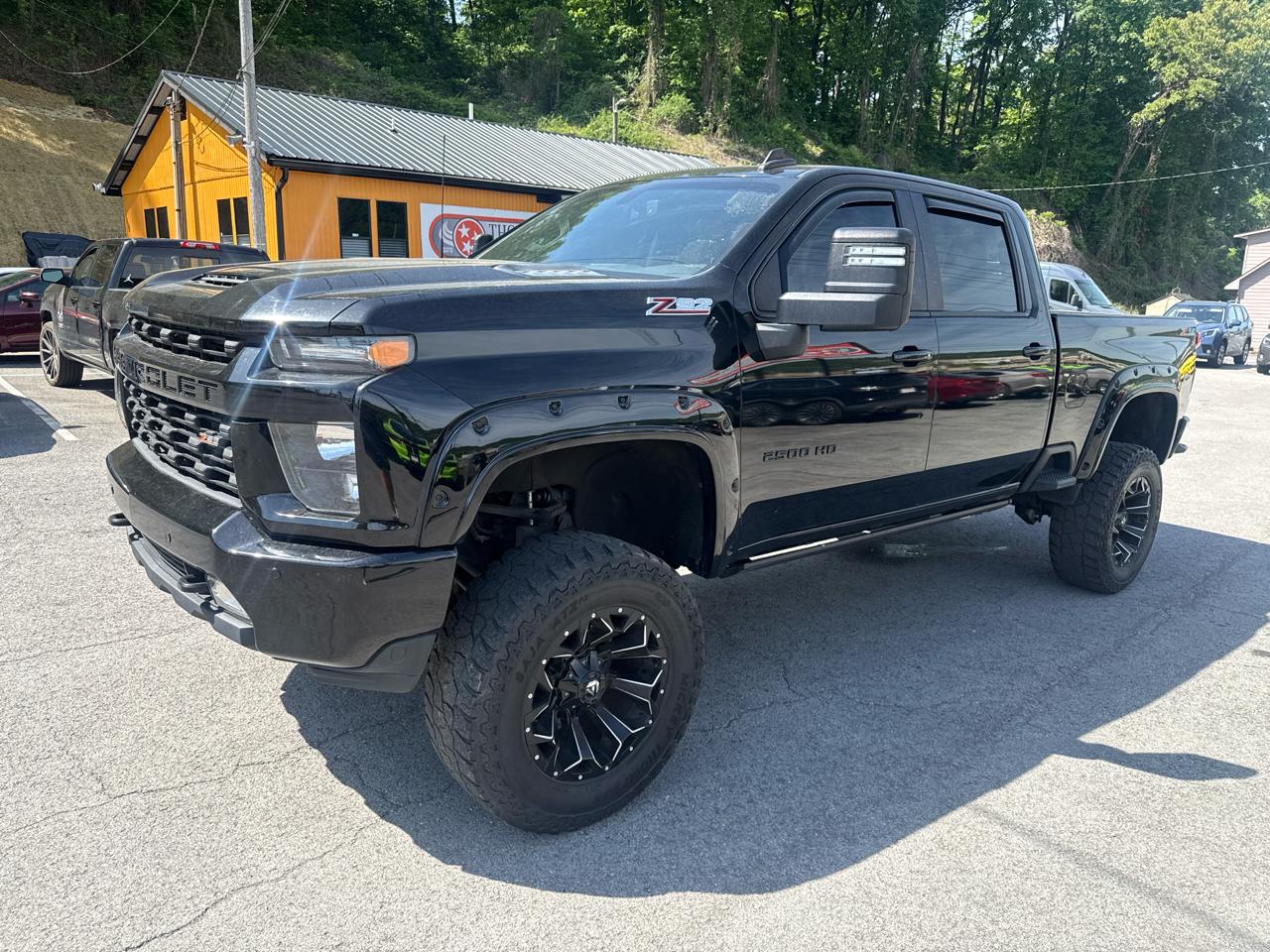 Chevrolet Silverado 2500HD LT Crew Cab Long Box 4WD 2020