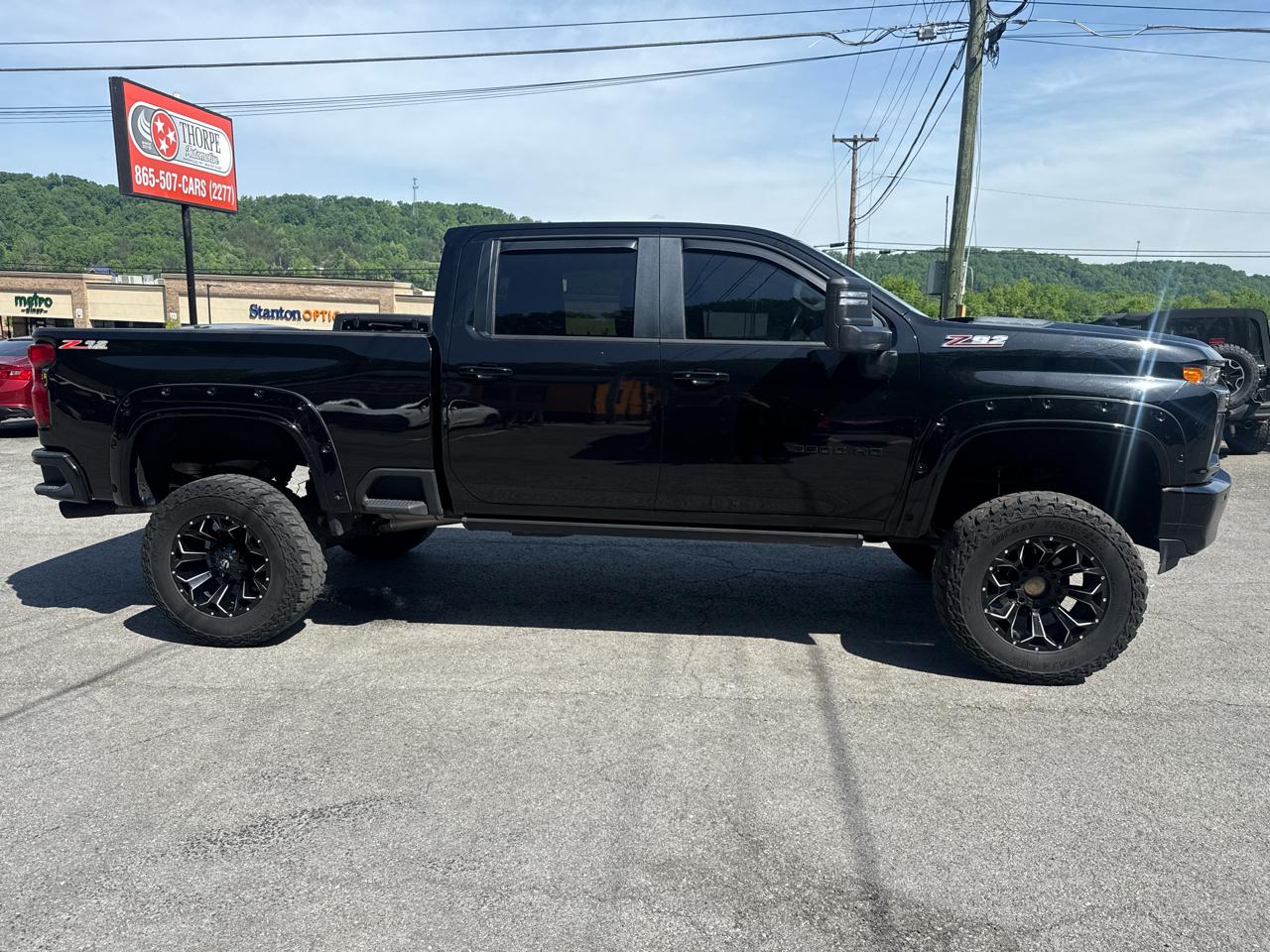 Chevrolet Silverado 2500HD LT Crew Cab Long Box 4WD 2020