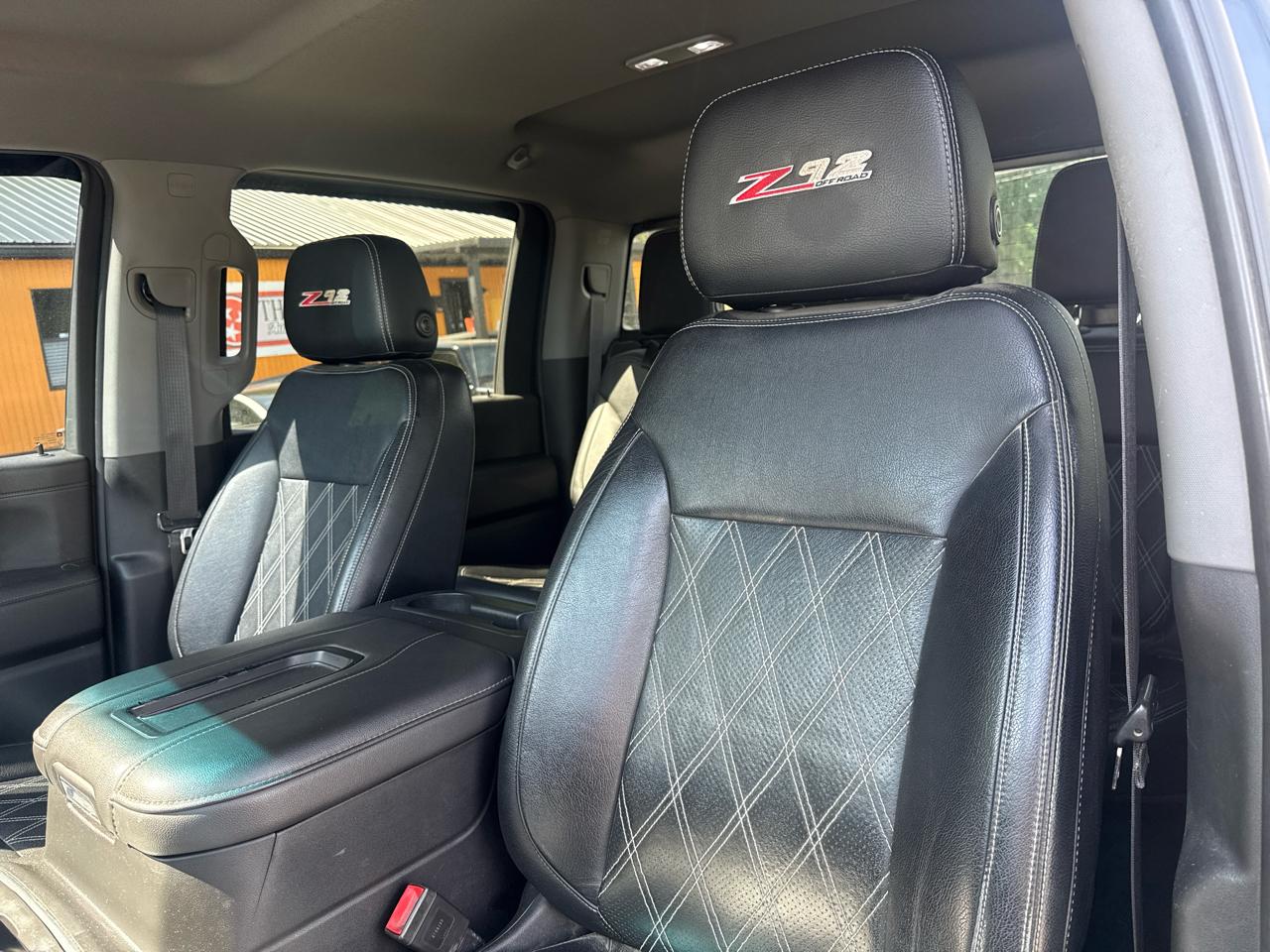 Chevrolet Silverado 2500HD LT Crew Cab Long Box 4WD 2020