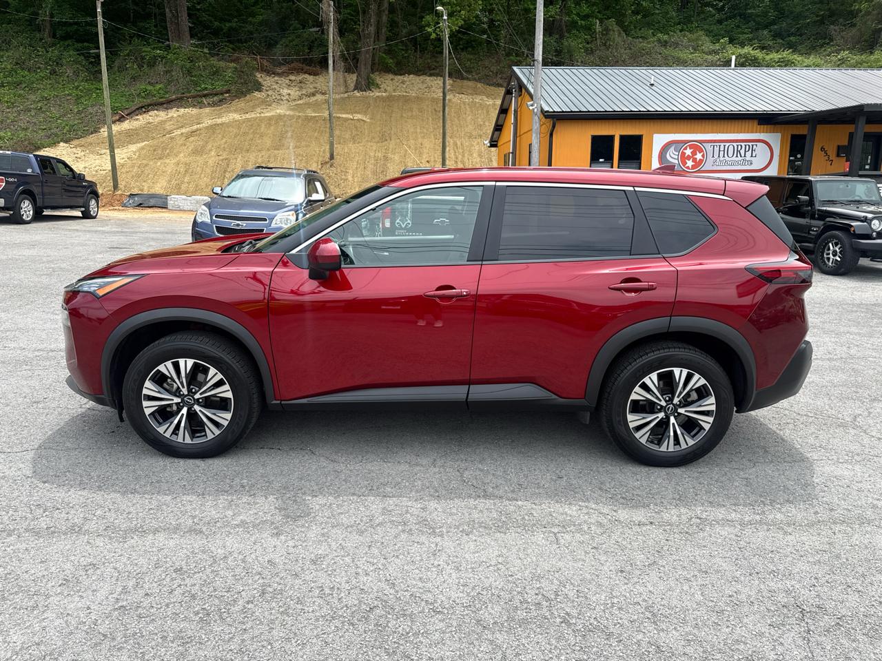Nissan Rogue SV 2023