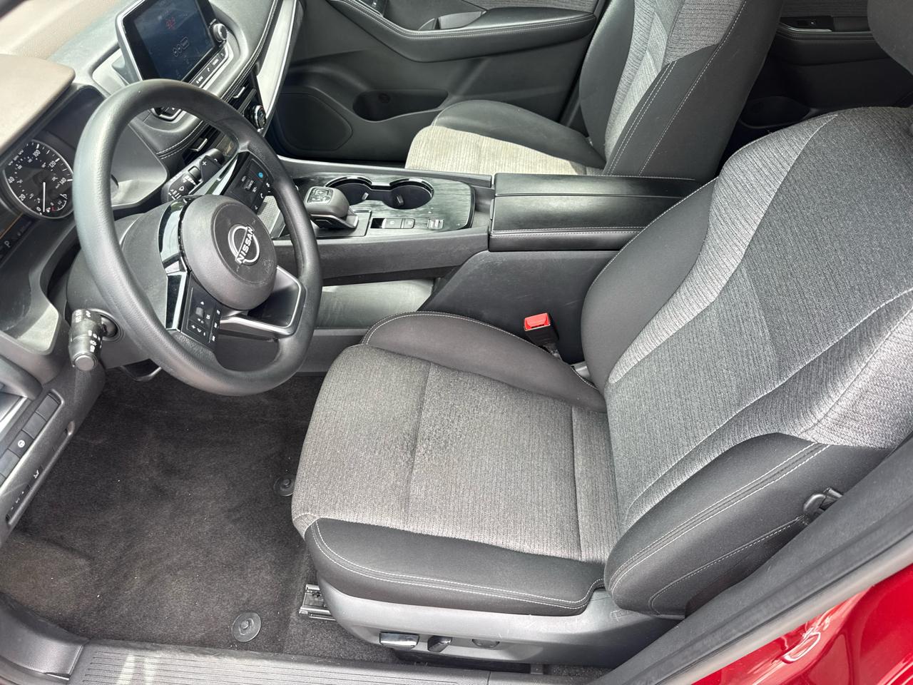 Nissan Rogue SV 2023