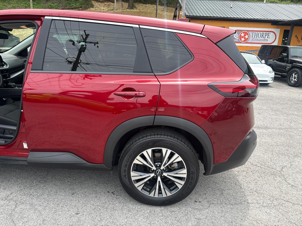 Nissan Rogue SV 2023