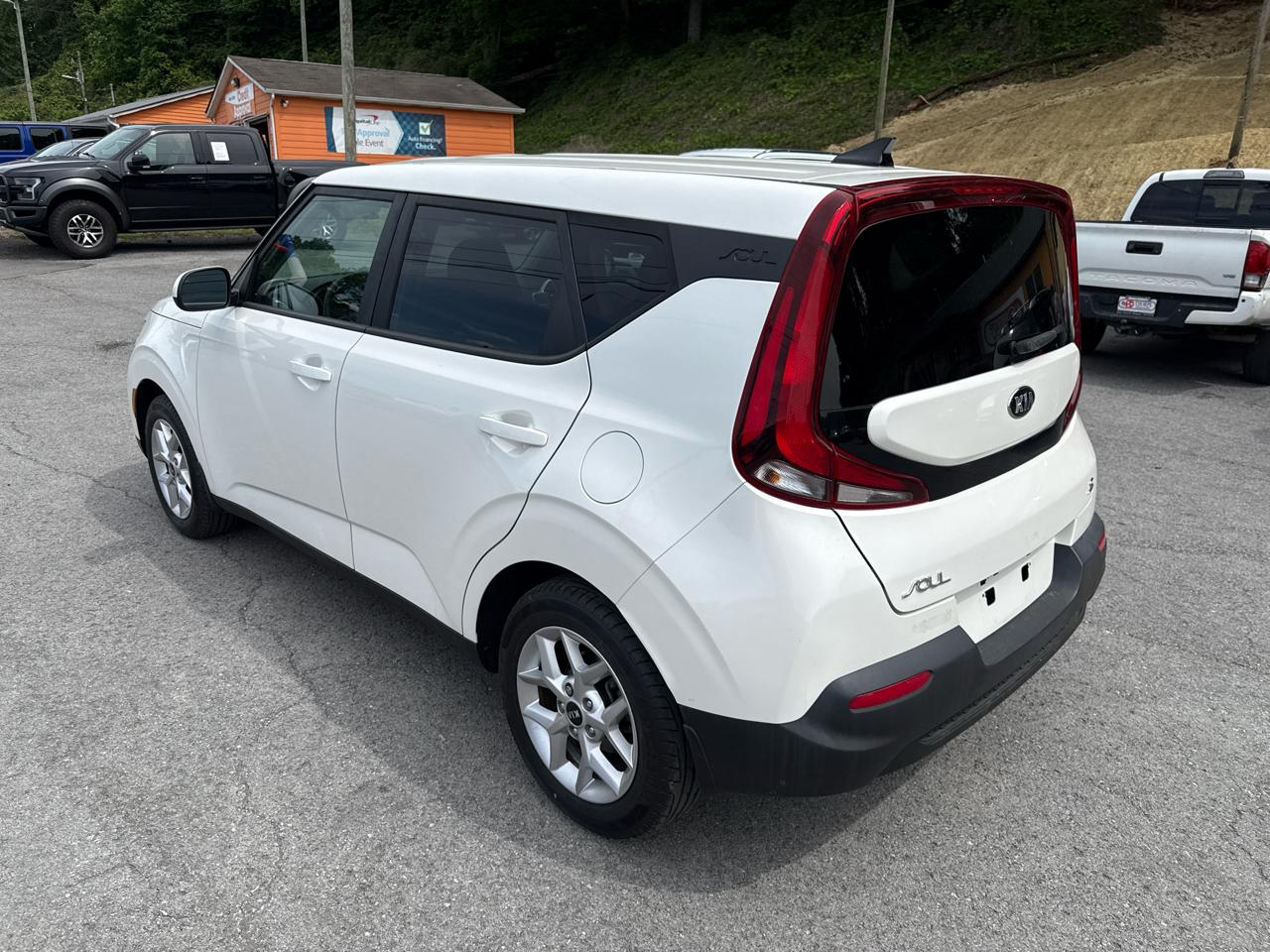 Kia Soul LX CVT 2020